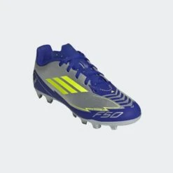 Souliers De Soccer Adidas Pour Garçons (Junior) - F50 CLUB MESSI 14 Souliers De Soccer Adidas Pour Garçons (Junior) - F50 CLUB MESSI -Go Sport Boutique adidas f50 club messi jaune 005515 216 02 44a395fd bdc0 4236 9bb6 a35144d8d933