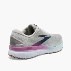 GHOST 16 - Souliers De Course Pour Femmes - Brooks (Exclusivité Web) -Go Sport Boutique brooks ghost 16 gris 819400 610 04 637fa9c0 090a 480a ad53 0c03fccf87b2