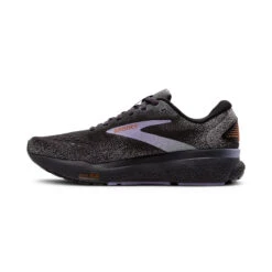 GHOST 16 - Souliers De Course Pour Femmes - Brooks (Exclusivité Web) -Go Sport Boutique brooks ghost 16 noir mauve 819400 669 01 f0428a5f d208 4078 97b3 c9e4ba82bef2