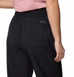 Pantalon Columbia Pour Femmes - BOUNDLESS BEAUTY CAPRI -Go Sport Boutique columbia boundless beauty capri noir 210212 612 03 88af1cb8 9739 4827 8891 ec1239685ad4