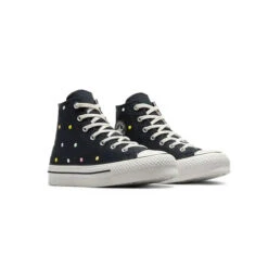 Souliers Converse Pour Filles (Junior) - CTAS EVA LIFT PLATFORM -Go Sport Boutique converse ctas eva lift platform multi 325510 875 02