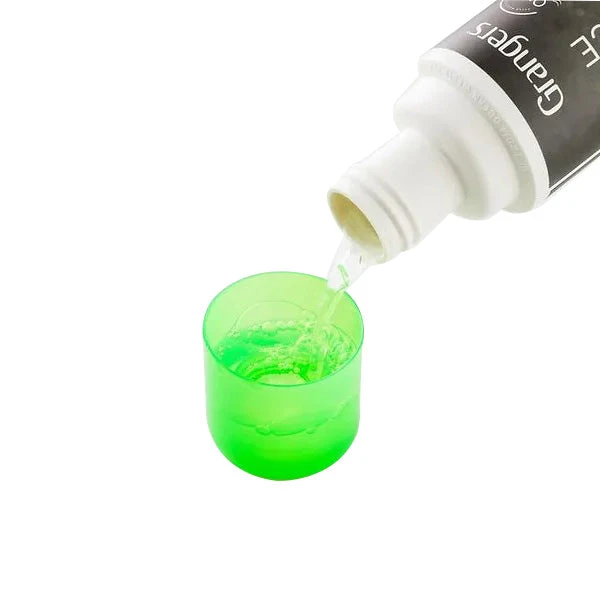 NETTOYANT PERF. CONC - Nettoyant Concentré Pour Tissu - Grangers 4 NETTOYANT PERF. CONC - Nettoyant Concentré Pour Tissu - Grangers – Image 2