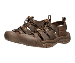 Sandale De Randonnée Pour Hommes Keen - NEWPORT H2 13 Sandale De Randonnée Pour Hommes Keen - NEWPORT H2 -Go Sport Boutique keen newport h2 brun 662713 120 01 c1b4b40d 378c 479a 9300 2bcb673dbe90