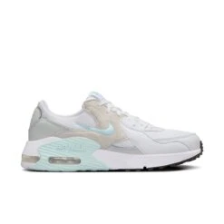 Souliers De Sport Pour Femmes Nike - AIR MAX EXCEE -Go Sport Boutique nike air max excee blanc bleu 713053 630 261b9436 216b 4657 8ea9 8bfb168894fe
