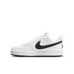 Souliers Pour Garçons Nike (Junior) - COURT BOROUGH LOW 2 16 Souliers Pour Garçons Nike (Junior) - COURT BOROUGH LOW 2 -Go Sport Boutique nike court borough low 2 blanc noir 713350 249 02