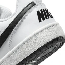 Souliers Pour Garçons Nike (Junior) - COURT BOROUGH LOW 2 23 Souliers Pour Garçons Nike (Junior) - COURT BOROUGH LOW 2 -Go Sport Boutique nike court borough low 2 blanc noir 713350 249i