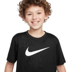 DF LGD TEE SWOOSH - T-shirt Pour Garçons (Junior) - Nike 13 DF LGD TEE SWOOSH - T-shirt Pour Garçons (Junior) - Nike -Go Sport Boutique nike df lgd tee swoosh noir 171172 212 02