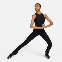 DRI-FIT FITNESS TANK - Débardeur Pour Femmes - Nike -Go Sport Boutique nike dri fit fitness tank noir 506806 612 04