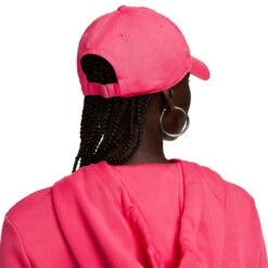 Casquettes Nike Pour Adultes - FUTURA WASH CAP -Go Sport Boutique nike futura wash cap fushia 505368 615 02 2f5b110f d3bf 415a a75e d839e8615c89