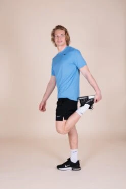 T-shirt Pour Hommes Nike - MEN'S FITNESS 20 T-shirt Pour Hommes Nike - MEN'S FITNESS -Go Sport Boutique nike legend treestand 174900 189 06