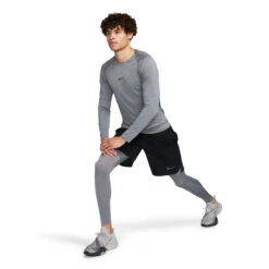 Chandail à Manches Longues Pour Hommes Nike - SLIM TOP 22 Chandail à Manches Longues Pour Hommes Nike - SLIM TOP -Go Sport Boutique nike long sleeve slim top charcoal 174926 135 04