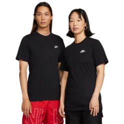 T-shirt Pour Hommes Nike - NIKE SPORTSWEAR CLUB -Go Sport Boutique nike nike sportswear club noir 171048 112 05