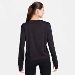 Chandail à Manches Longues Pour Femmes Nike - ONE CLASSIC 20 Chandail à Manches Longues Pour Femmes Nike - ONE CLASSIC -Go Sport Boutique nike nk one classic ls noir 506801 612 01 8ce6f22d f756 4fcc 8bb6 7967aab41623