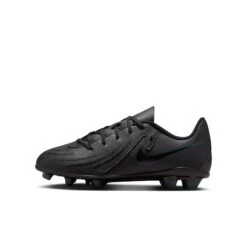 Souliers De Soccer Junior Nike - PHANTOM GX2 CLUB -Go Sport Boutique nike phantom gx2 club noir gris 713501 272 03 8df2a7df 2dc3 46a0 9153 a3a69f6d9817