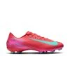 Souliers De Soccer Pour Hommes Nike - VAPOR 16 ACADEMY 2 Souliers De Soccer Pour Hommes Nike - VAPOR 16 ACADEMY -Go Sport Boutique nike vapor 16 academy rouge 713503 113