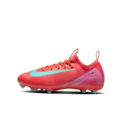 Souliers Soccer Nike Pour Enfants (Junior) - VAPOR 16 ACADEMY -Go Sport Boutique nike vapor 16 academy rouge 713503 213 03 74a3abf9 00b5 4055 bc56 07876685525d