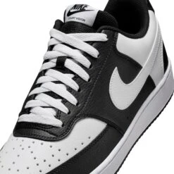 Souliers Nike Pour Hommes - VISION LOW COURT 20 Souliers Nike Pour Hommes - VISION LOW COURT -Go Sport Boutique nike vision low court blanc gris 713169 174h