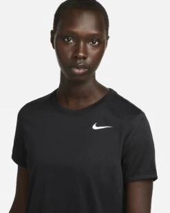 T-Shirt Pour Femmes Nike - WOMEN'S TEE 24 T-Shirt Pour Femmes Nike - WOMEN'S TEE -Go Sport Boutique nike womens tee noir 174120 612 02 ee98103d aea3 4387 bf9d ebb7199a3d57