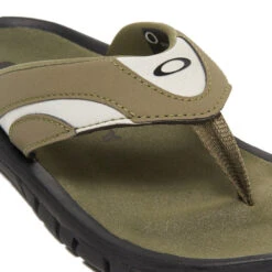 Sandales Oakley Pour Hommes - O COIL -Go Sport Boutique oakley o coil sandal kaki 450504 109 04