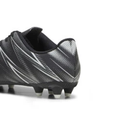 Souliers De Soccer Puma Pour Garçons (Junior) - ATTACANTO FG 35 Souliers De Soccer Puma Pour Garçons (Junior) - ATTACANTO FG -Go Sport Boutique puma attacanto fg blanc noir 818400 249 05 c5618e43 2984 4e49 ad40 10efc7ca5376