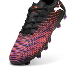 Souliers De Soccer Puma Pour Filles (Junior) - FUTURE PLAY 8 12 Souliers De Soccer Puma Pour Filles (Junior) - FUTURE PLAY 8 -Go Sport Boutique puma future play 8 noir mauve 818502 869 04 90a4f817 93ce 495b 82b6 d6762d755f8c
