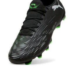Souliers De Soccer Puma Pour Hommes - FUTURE PLAY 8 -Go Sport Boutique puma future play 8 noir vert 818502 173 04 4af2c221 377c 442c 8bf6 154493ae6bb1