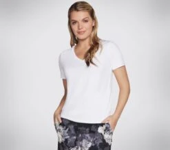 GODRI SERENE TEE - T-Shirt Col En V Femmes - Skechers -Go Sport Boutique skechers godri serene tee blanc 892130 618 01 34950be4 fe94 4bfb 9812 fba31a7022ed