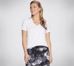 GODRI SERENE TEE - T-Shirt Col En V Femmes - Skechers -Go Sport Boutique skechers godri serene tee blanc 892130 618 dc9945e0 cdec 4fcd b6bb 147ef85bb99e