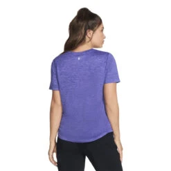T-shirt Pour Femmes Skechers - GO DRI SWIFT TEE -Go Sport Boutique skechers godri swift tee marine 892128 611 01 3d05a39d c035 43d8 a2b3 0c7d2faec01c