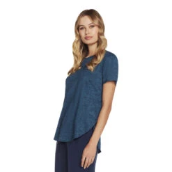 T-shirt Long Pour Femmes Skechers - GODRI SWIFT TUNIC -Go Sport Boutique skechers godri swift tunic d origine 892129 600 01 a03fb220 04e7 4737 9ba2 2462ba3d9e45