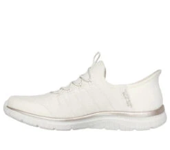 Souliers Slip In Pour Femmes Skechers - VIRTUE GLOW -Go Sport Boutique skechers virtue glow naturel 893405 655 03 e0d42393 8d0c 49f6 a8eb 0555ec7361c6