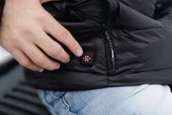 HALO VEST 2.0 - Veste Chauffante Sans Manches Pour Hommes - Sportchief 11 HALO VEST 2.0 - Veste Chauffante Sans Manches Pour Hommes - Sportchief -Go Sport Boutique sportchief halo vest 2 0 noir 903250 112 05