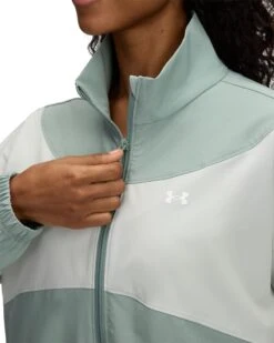 Veste Pour Femmes Under Armour - UA RIVAL WOVEN JACKET 7 Veste Pour Femmes Under Armour - UA RIVAL WOVEN JACKET -Go Sport Boutique under armour canada ua rival woven jacket kaki 138631 609 02