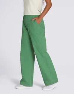 Pantalons Pour Femmes VANS - UNION RELAXED CARPENTER 16 Pantalons Pour Femmes VANS - UNION RELAXED CARPENTER -Go Sport Boutique vans off the wall w union relaxed carpenter pant vert 149007 617 eb16d92d f1d9 4c27 adb3 a69bd39d48b1